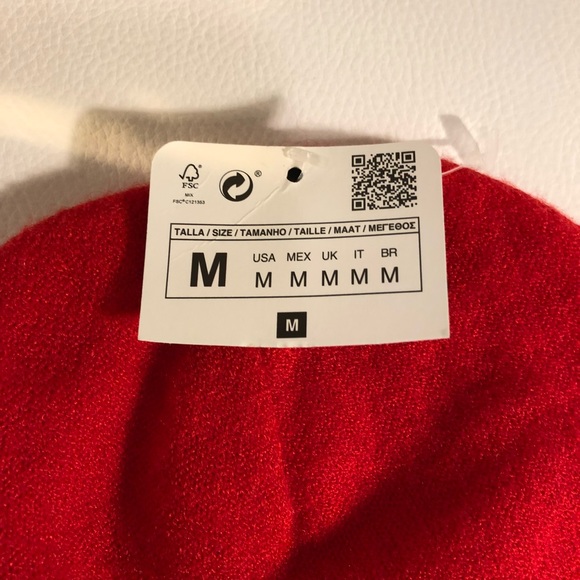 🙌 Zara confidence beanie NWT - Picture 3 of 6